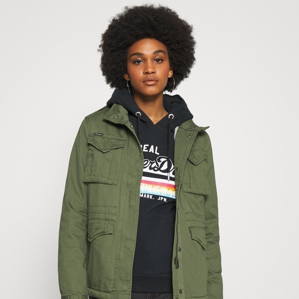 NWT Superdry
CLASSIC ROOKIE BORG JACKET - Summer jacket